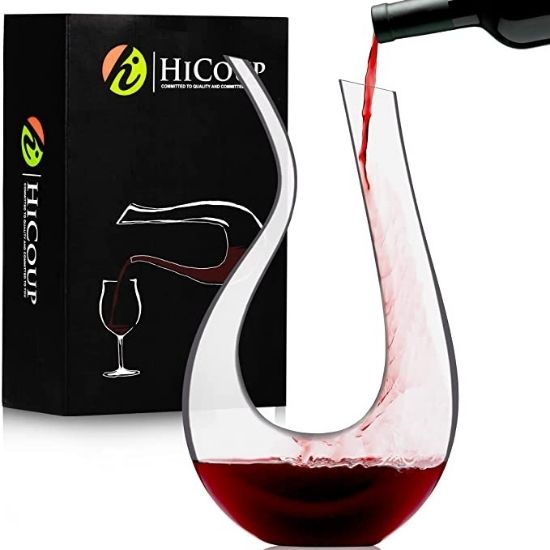 Wine Decanter Guide (7 Types, How to Use, Buying Tips)