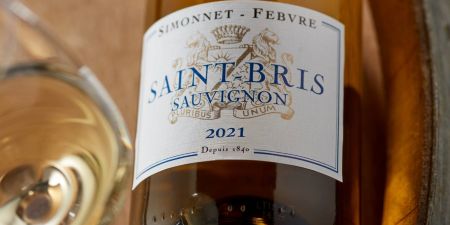 Photo for: Stock This Sauvignon Blanc: Saint-Bris Sauvignon