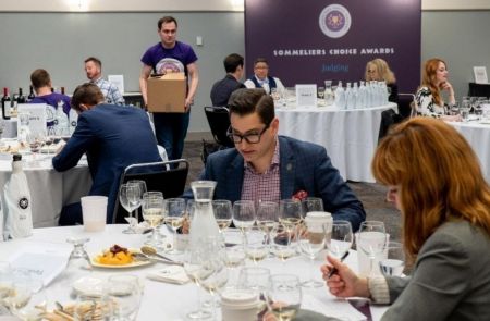 Photo for: Grow Your Wine Brand In USA with 2021 Sommeliers Choice Awards