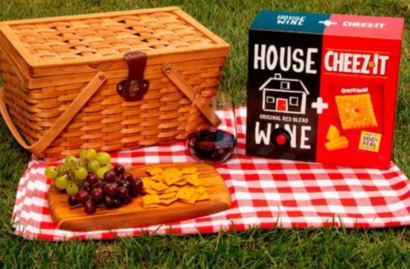 Photo for: A Delicious Love Affair - Wine & Cheeze-Its Come Together For A Toothsome Experience